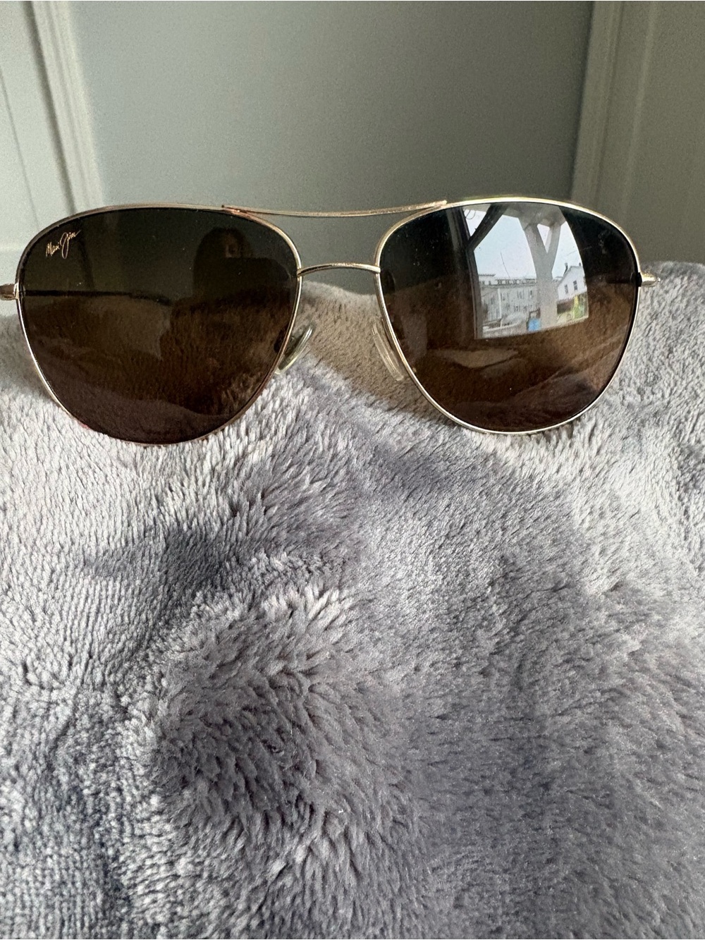 Maui Jim Gold Frame Aviator Sunglasses with Brown Lenses